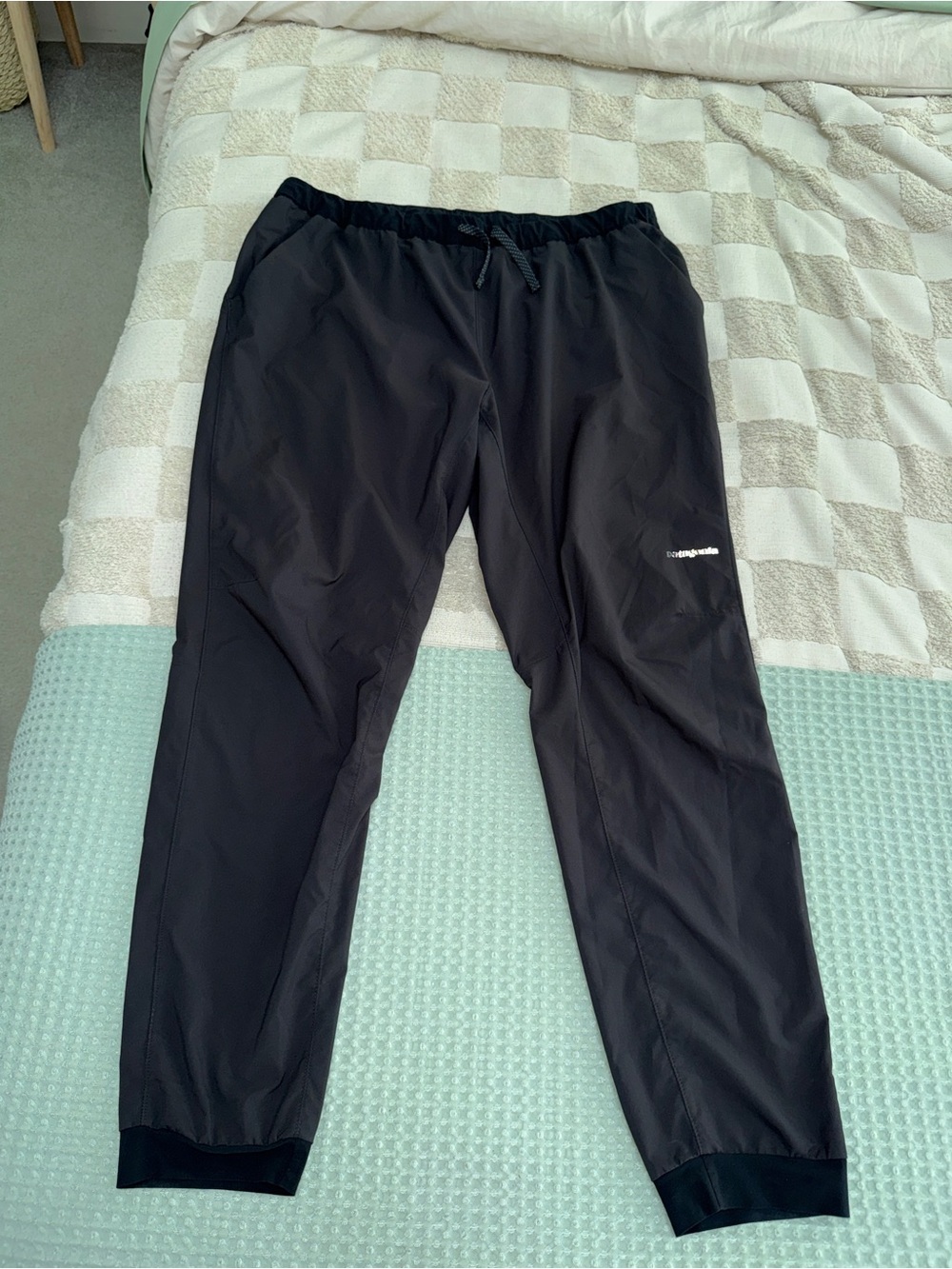 Patagonia Men's Terrebonne Joggers size XL